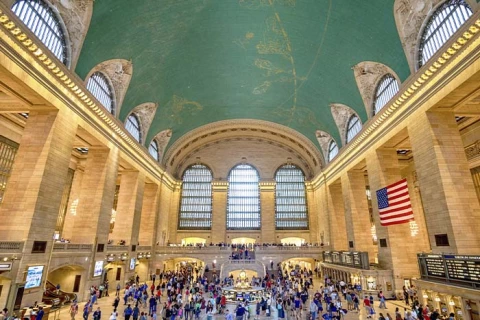 mass transit accidents-grand central